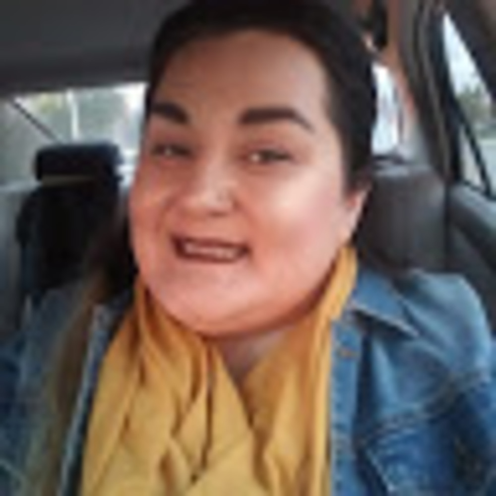 Meet your Posher, Denise